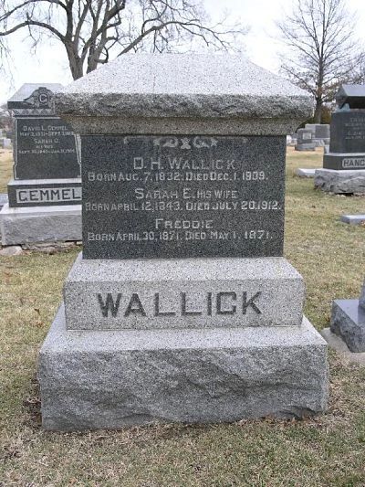 David H. Wallick headstone — Olathe Memorial Cemetery, Olathe, Kansas