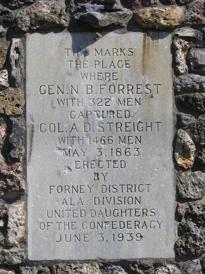 Monument at William Wallick's surrender site erected by the United Daughters of the Confederacy